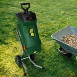 GARDEBRUK - Broyeur De Jardin Végétaux 2400 W Déchiqueteur Jardin électrique Sac Ramassage 2x50L Branches Arbuste 45mm Déchets Verts -Broyeur Magasin 18477492 3